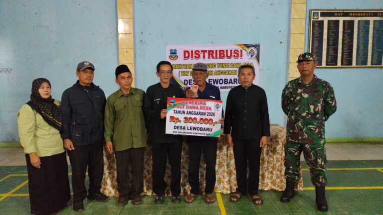 Penyaluran BLT Dana Desa Tahun Anggaran 2026 kepada 19 KPM di Desa Lewobaru