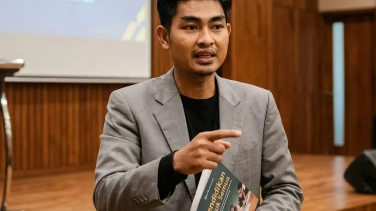 Berbekal Surat Kuasa Dari Keluarga Korban, Adbur Bongkar Dugaan Cacat Administrasi Ijazah AA di Disdik Garut