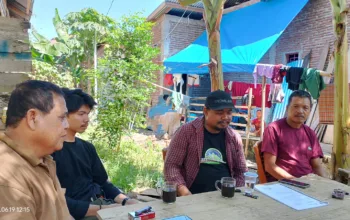 Tempat Pertemuan : Rumah Anak Kepala Dusun Lakkese di Kelurahan Madatte