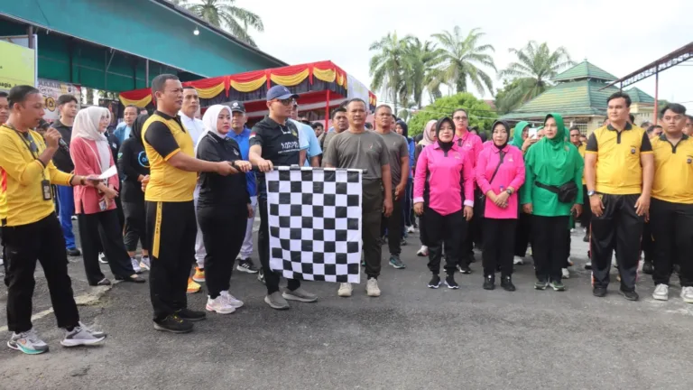 Hari Bhayangkara Ke-80 Tahun 2026, Polres Pasaman Barat Gelar Olahraga Bersama dan Doorprize