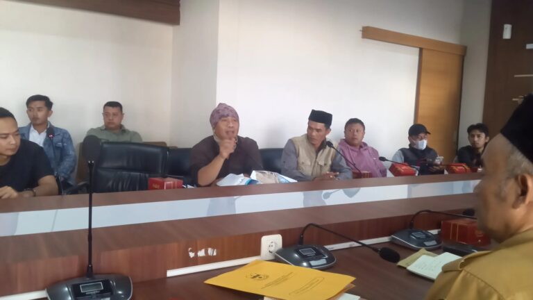 Mulyono Kadapi Desak PUPR Garut Profesional Tangani Proyek Jalan Cihurip, Komisi II DPRD Dorong Realisasi Anggaran Rp1,7 Miliar