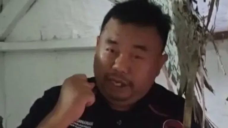Yudha Puja Turnawan,Kritik: Bupati Garut Harus Hadir untuk Rakyat Miskin dan Janda Lansia yang Rumahnya Ambruk