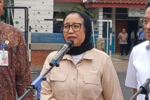 Nanik S Deyang, Jurnalis Senior