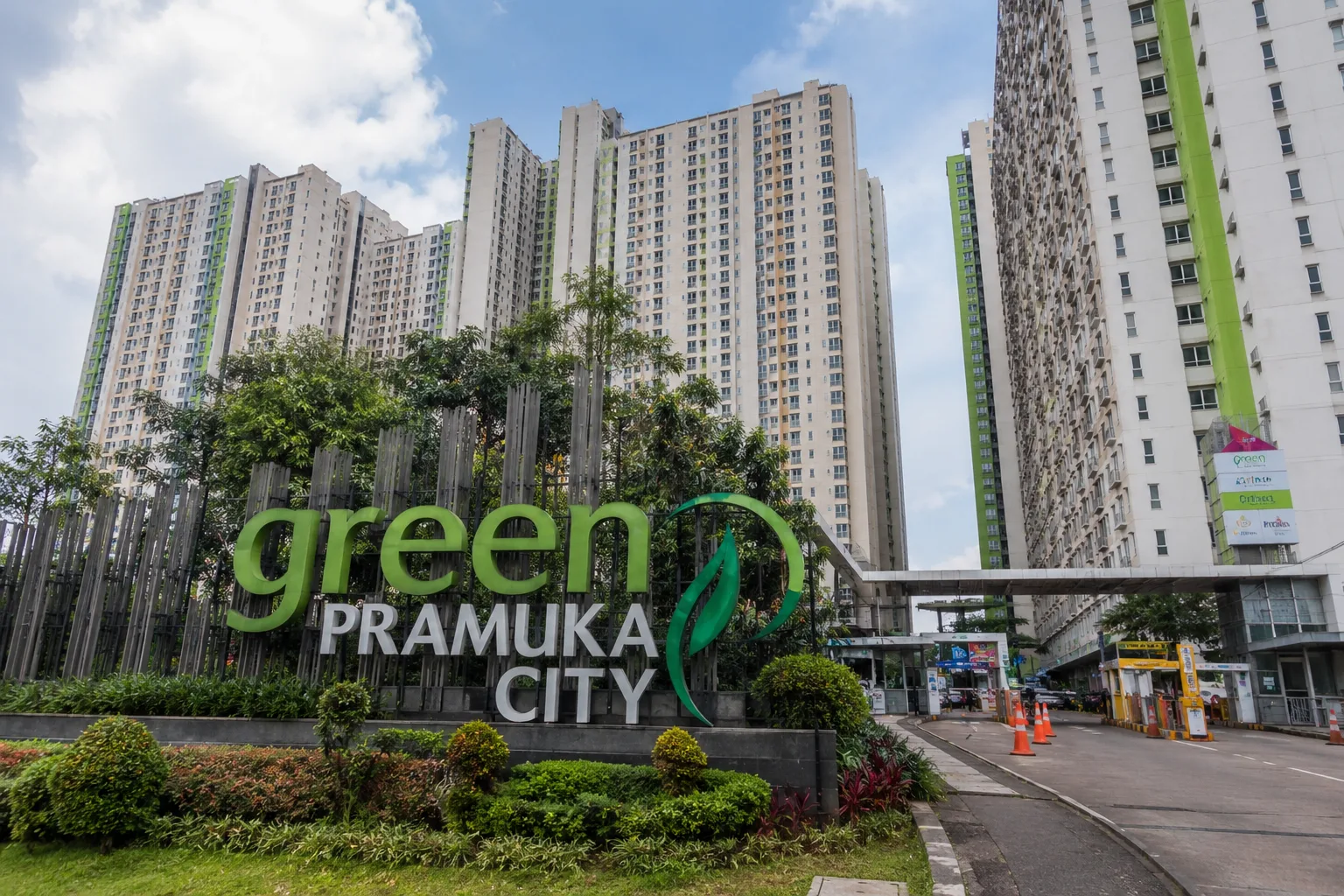 Wanita Jatuh dari Lantai 27 Green Pramuka City, Polisi Selidiki Penyebabnya
