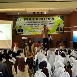 Stop Bullying! Polres Garut Tanamkan Karakter Kuat ke 450 Siswa MAN 1 Garut di MATAMUDA 2026