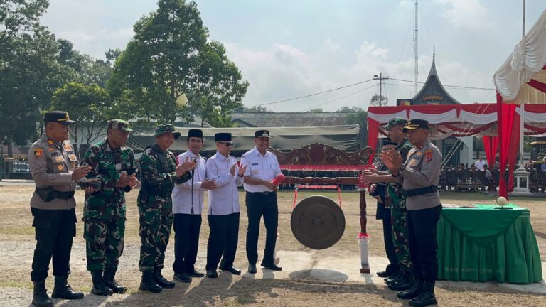 TMMD Ke-129 Resmi Dibuka di Agam, Bangun Akses Jalan dan Perkuat Kemanunggalan TNI-Rakyat
