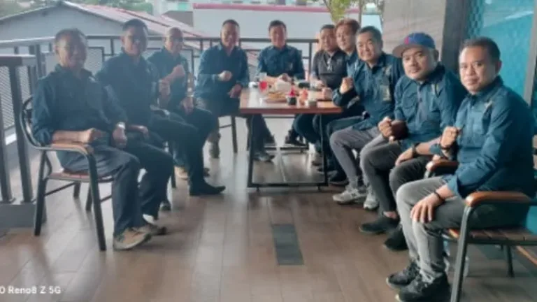 Sinergi TNI dan Masyarakat: The Vessel Community Gelar Bazar & Musik, Bantu UMKM dan Kesejahteraan Prajurit