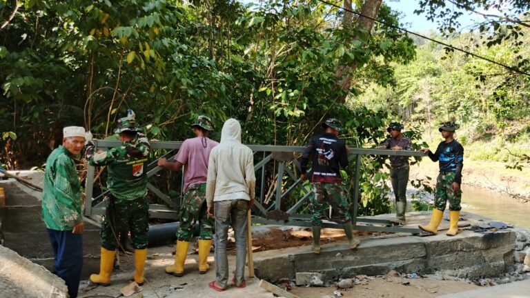 Kemanunggalan di Kecamatan Manuju dan Bungaya Kabupaten Gowa, Pembangunan Dua Jembatan Gantung Terus Digenjot