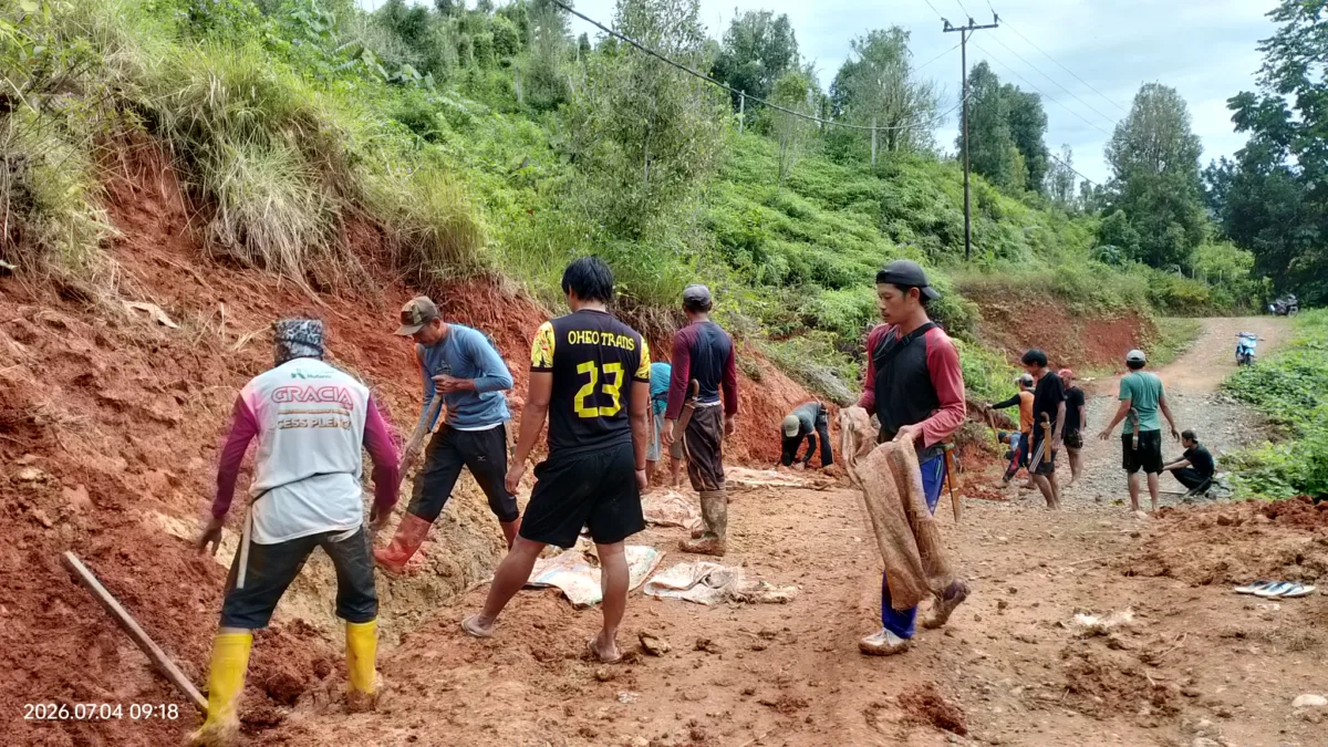 Semangat Gotong Royong Warisan Era 1970-an Warga Passerang, Kecamatan Larompong: Harapan Aksi Nyata Dari Pemerintah