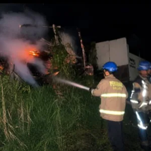 Sisa Pembakaran Hanguskan Rumah di Cikajang, Kadis Damkarmat Imbau Warga Tingkatkan Kewaspadaan