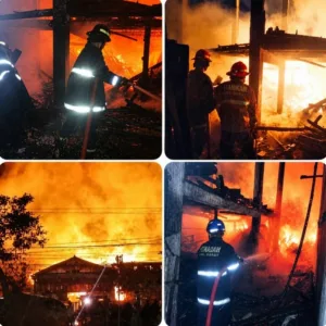 Material Kayu di Bayongbong Terbakar,Dibantu Denbekang TNI AD,Damkarmat Garut Berhasil Selamatkan Aset Miliaran Rupiah