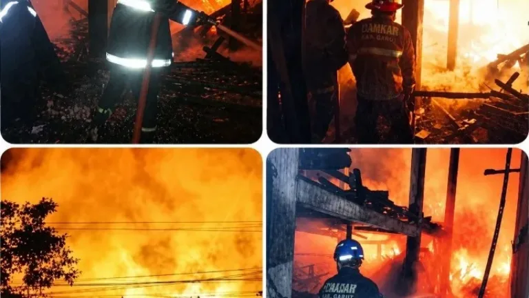 Material Kayu di Bayongbong Terbakar,Dibantu Denbekang TNI AD,Damkarmat Garut Berhasil Selamatkan Aset Miliaran Rupiah