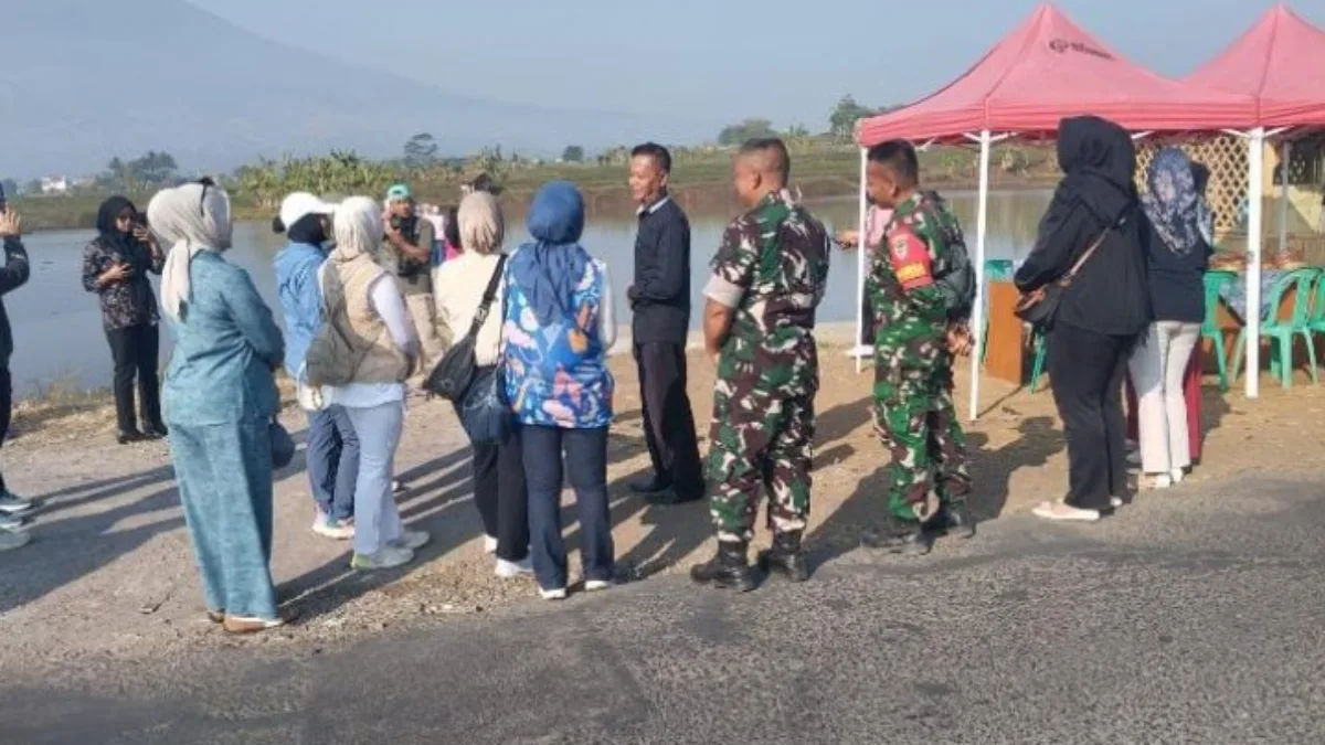 Ketua Persit TNI AD Korem 062/Tarumanagara Tinjau Blok Sempur, Camat Optimistis Kawasan Terus Berkembang