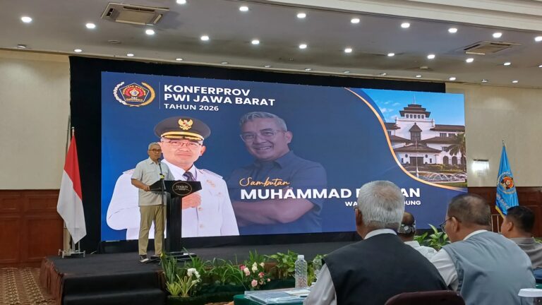 Wali Kota Bandung Resmi Buka Konferprov PWI Jabar 2026
