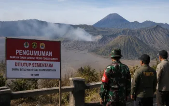 Wisata Gunung Bromo Belum Dibuka, Petugas Fokus Pendinginan