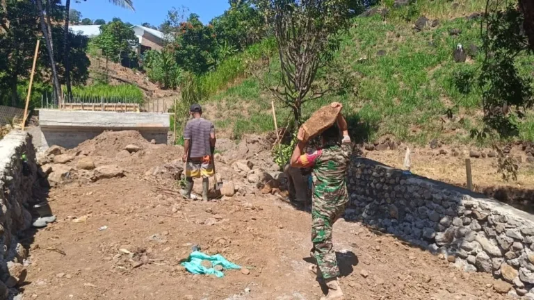Sinergi TNI dan Warga Gowa Kebut Pembangunan Jembatan Beton Tahap V di Dua Titik Strategis
