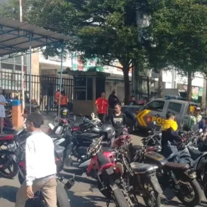 Puluhan Pengguna Knalpot Tidak Sesuai Spesifikasi Teknis di Wanaraja Terjaring Penertiban Polisi