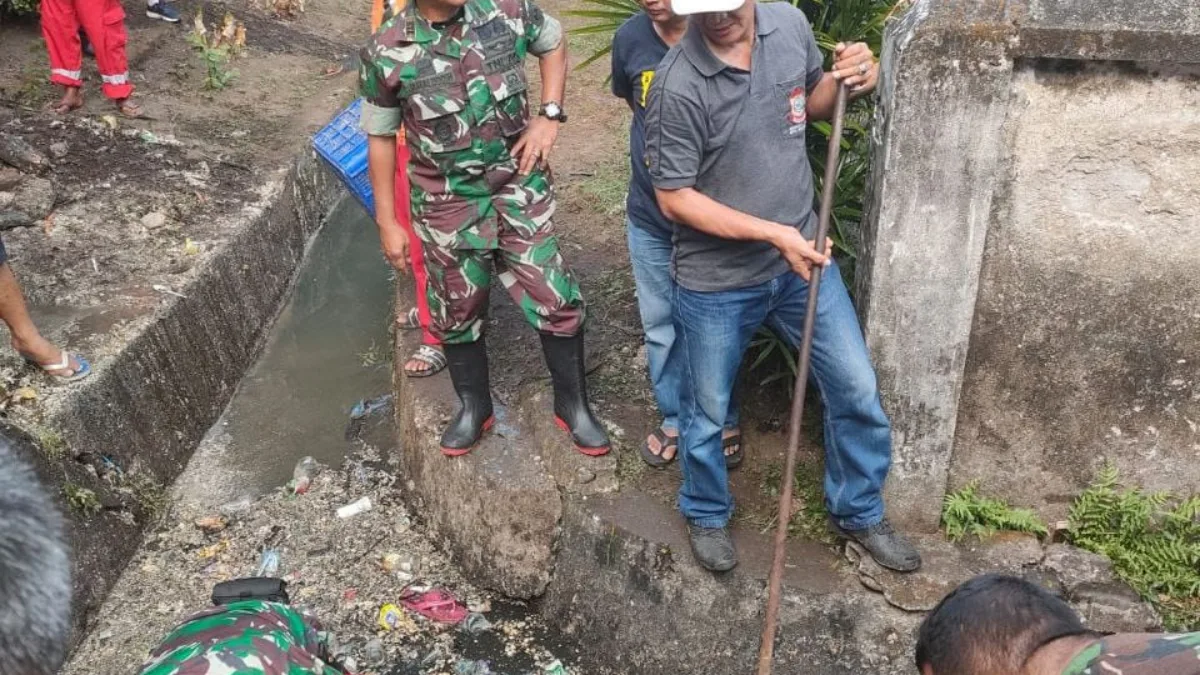 Koramil 1408-06/Mamajang Gelar Karya Bhakti Bersama Pemerintah Kecamatan dan Warga