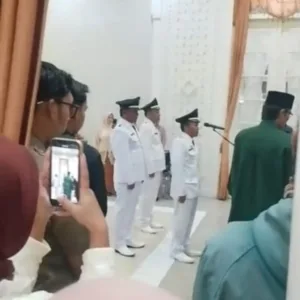 Tiga Kades Hasil PAW Resmi Dilantik Bupati Garut, Diingatkan Utamakan Pelayanan
