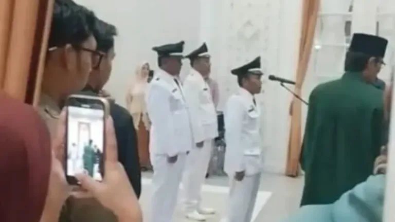 Tiga Kades Hasil PAW Resmi Dilantik Bupati Garut, Diingatkan Utamakan Pelayanan