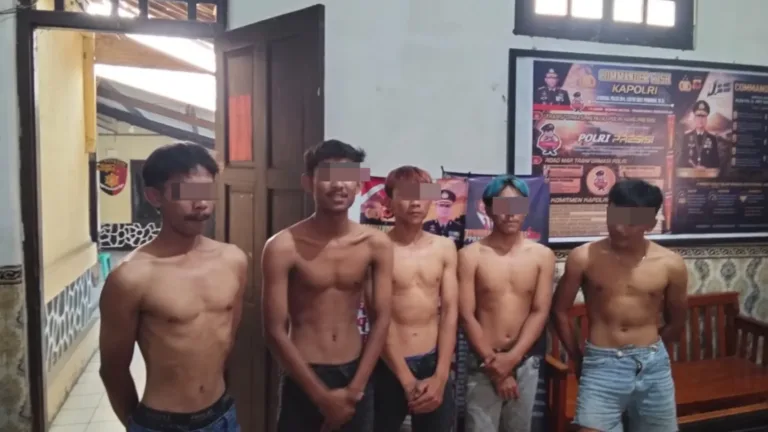 Polsek Cibatu Amankan Lima Pemuda Diduga Mabuk dan Ugal-Ugalan di Jalan Raya