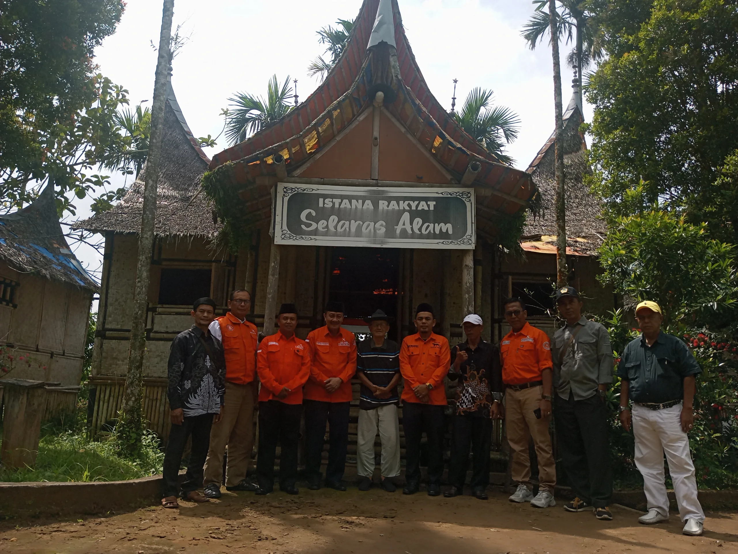 Bergerak Dari Istana Rakyat Bersama Partai Gerakan Rakyat Kabupaten Agam