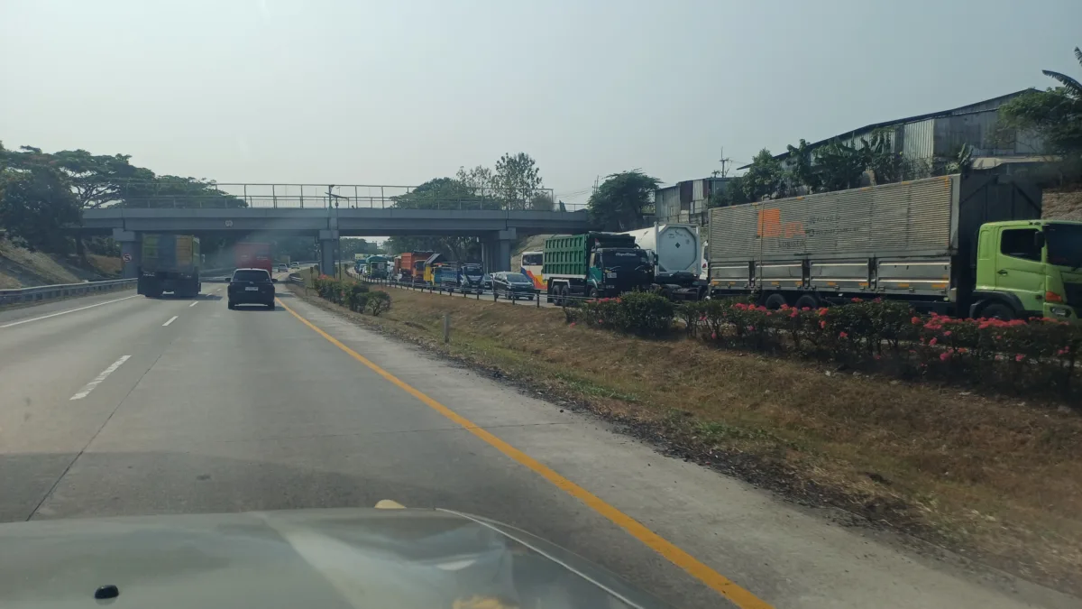 Kemacetan Panjang di Tol Cipali, Antrean 10 Kilometer Jelang Palimanan