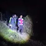 Tim Gabungan Bersama Polsek Cikajang, Lokalisir Kebakaran 5 Hektar  Di Kaki Gunung Cikuray