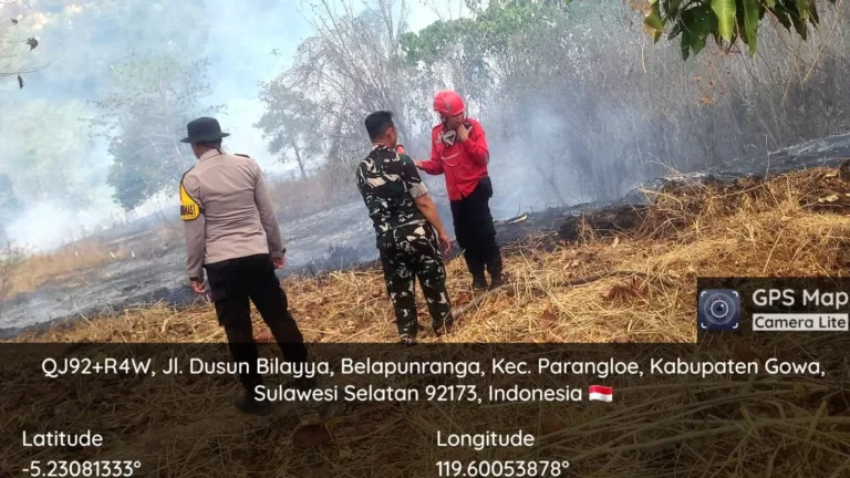 Berkat Laporan Cepat Warga dan Babinsa, Kebakaran 1 Hektar Lahan di Pattallassang Berhasil Dipadamkan