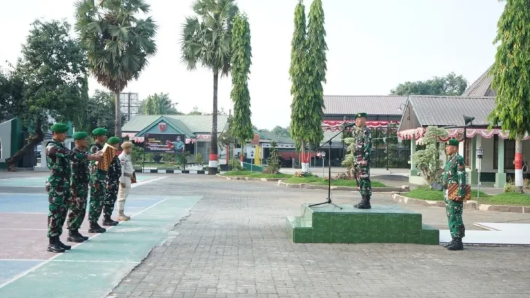 Kasdim 1409/Gowa Pimpin Upacara Tujuh Belasan, Tekankan Evaluasi dan Kesiapsiagaan Satuan
