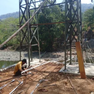 Jembatan Gantung Perintis di Gowa Siap Rampung, Kolaborasi TNI dan Rakyat Buahkan Hasil Manis