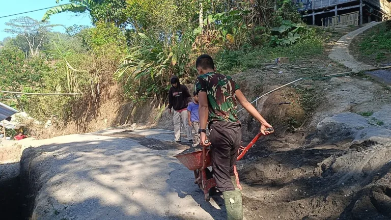 Kolaborasi Yonzipur, Zibang, dan Warga Gowa Wujudkan Impian Lewat Jembatan Ere Pucca’