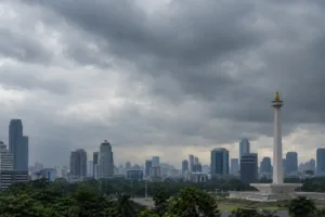 Jakarta Diprediksi Berawan Tebal pada Jumat Sore hingga Malam