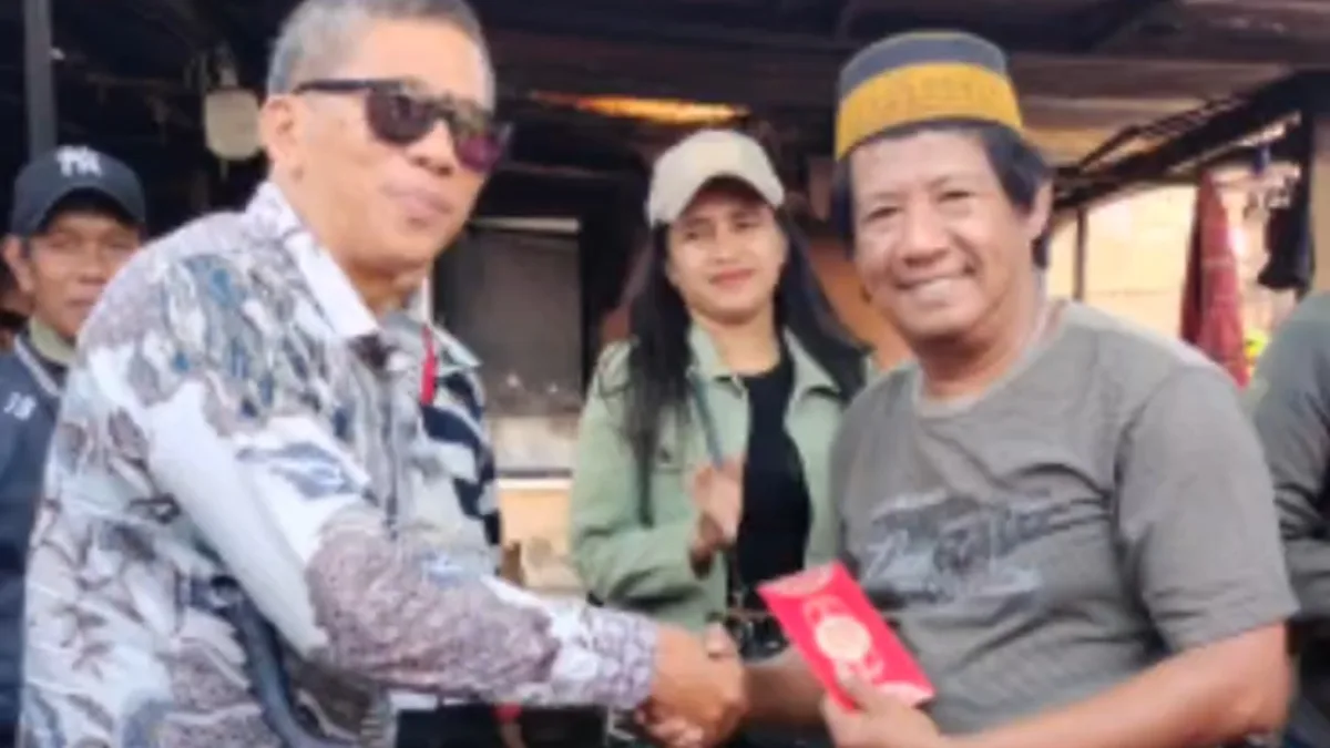 BK Panah Peduli Korban Kebakaran, Ketua Benny Hongari Serahkan Bantuan kepada Anggota BK yang Tertimpa Musibah