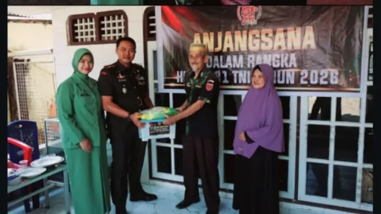 Dandim 1409/Gowa Pimpin Langsung Kunjungan Sosial ke Rumah Pengurus Ormas dan TMP