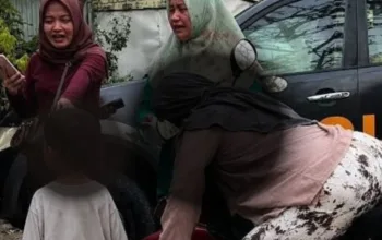 Ibu Meninggal di Atas Motor Saat Hendak Berobat