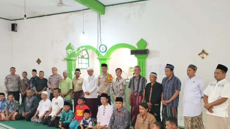 Dari Masjid ke Masjid, Polsek Kadungora Gaungkan Kamtibmas di Hari Jumat