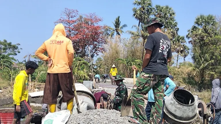 Gotong Royong Lanjutan Jembatan Garuda Gowa Sentuh Angka 80%
