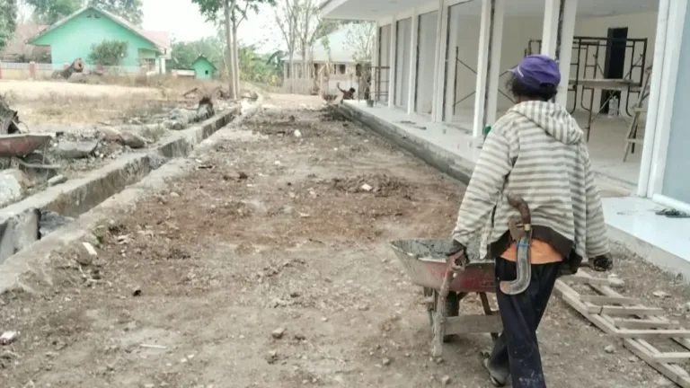 Akselerasi Infrastruktur Desa, Pembangunan Koperasi Merah Putih Garing Terus Dikebut