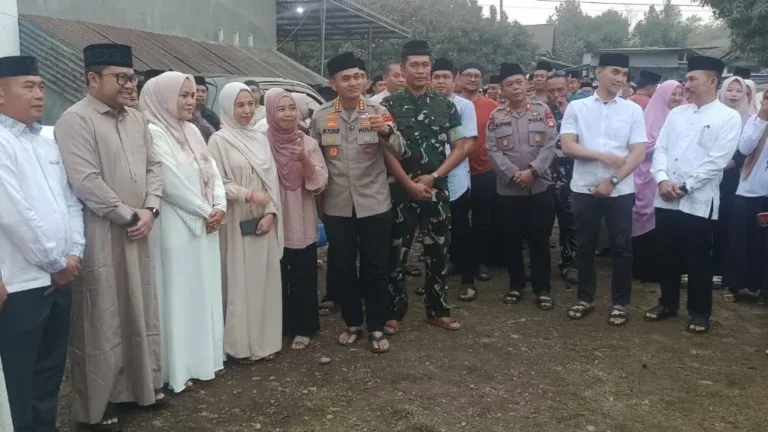 Dandim 1409/Gowa Hadiri Safari Subuh di Bontomarannu, Perkuat Sinergitas TNI-Polri dan Masyarakat
