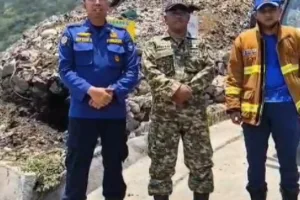 Patroli Damkarmat Bersama TNI ke TPA Pasirbajing, 13 Hari Pascakebakaran Kondisi Berangsur Aman dan Masuk Zona Hijau