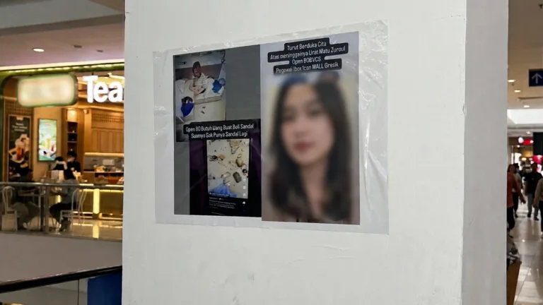 Kasus Foto Bugil Mal Gresik,