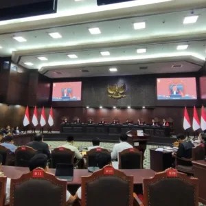 Keputusan MK Dokumen Ijazah Gibran Malam Ini