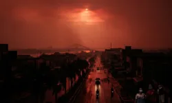 Kabut Asap Palangka Raya Makin Parah, Langit Oranye dan Sekolah PJJ hingga 17 Oktober