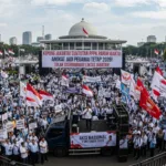 Aksi Demo PPPK Paruh Waktu Kepung Jakarta